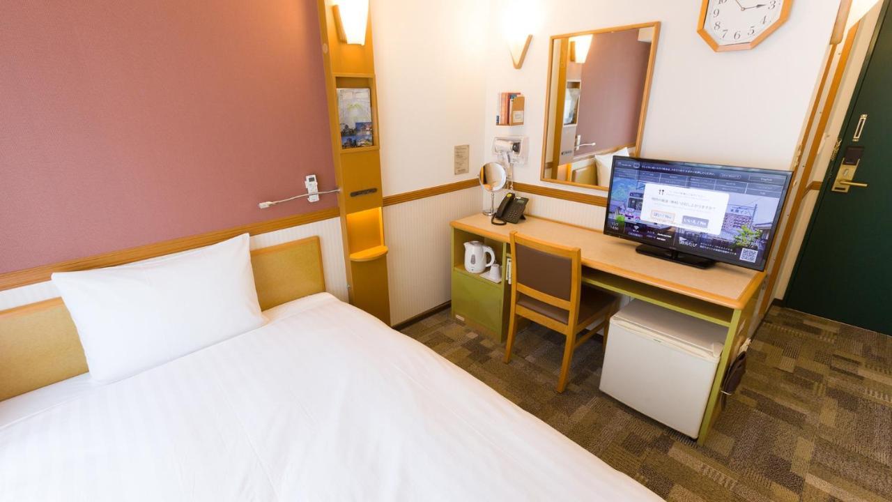 Toyoko Inn Kanazawa-eki Higashi-guchi Eksteriør billede