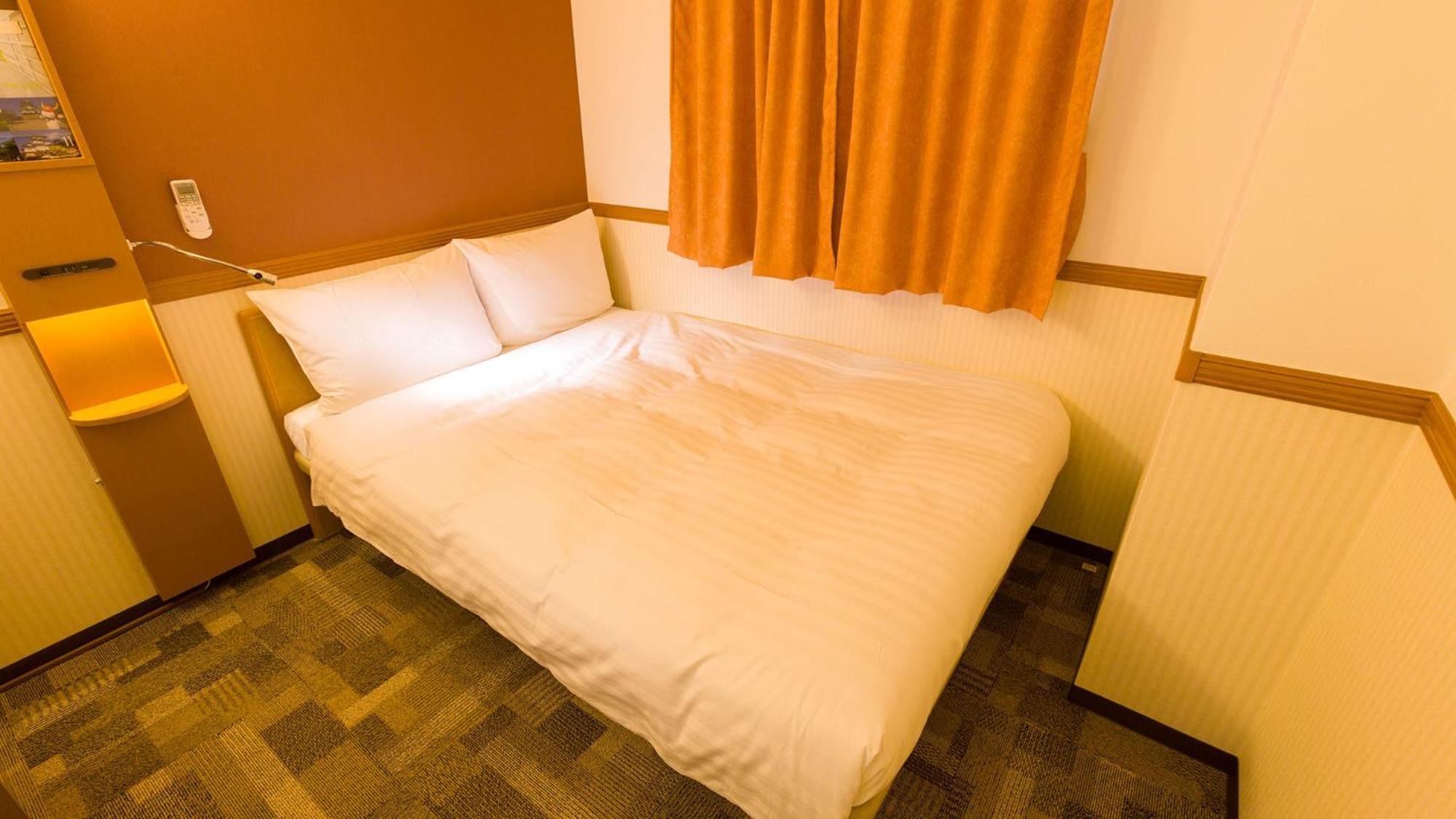 Toyoko Inn Kanazawa-eki Higashi-guchi Værelse billede